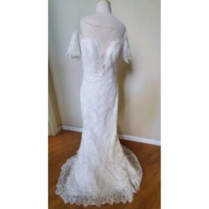Franssical Wedding Dress Size 8 NWT